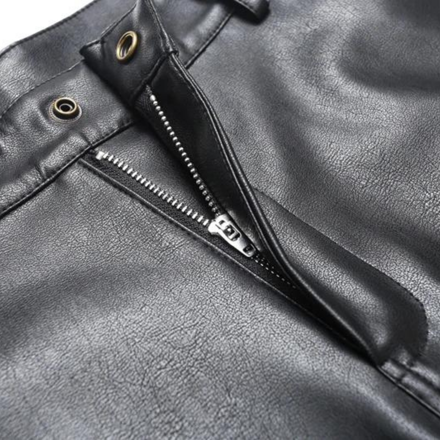 The Dark Street Leather Pocket Short 028